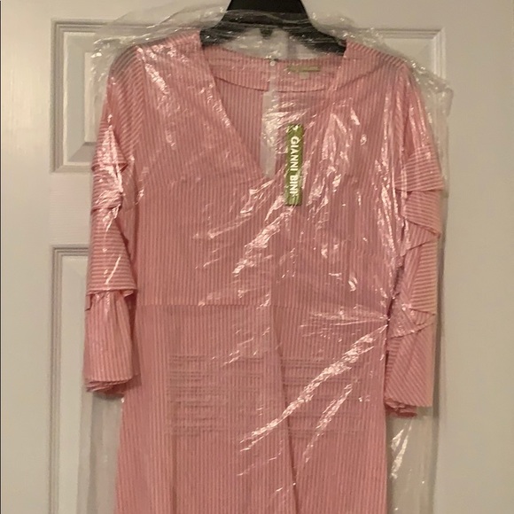 Dress - Picture 1 of 2